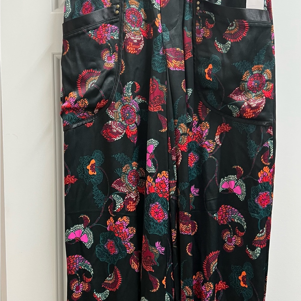 NWT By Anthropologie the Silky Satin Balloon Leg Cargo Pants - Picture 6 of 7